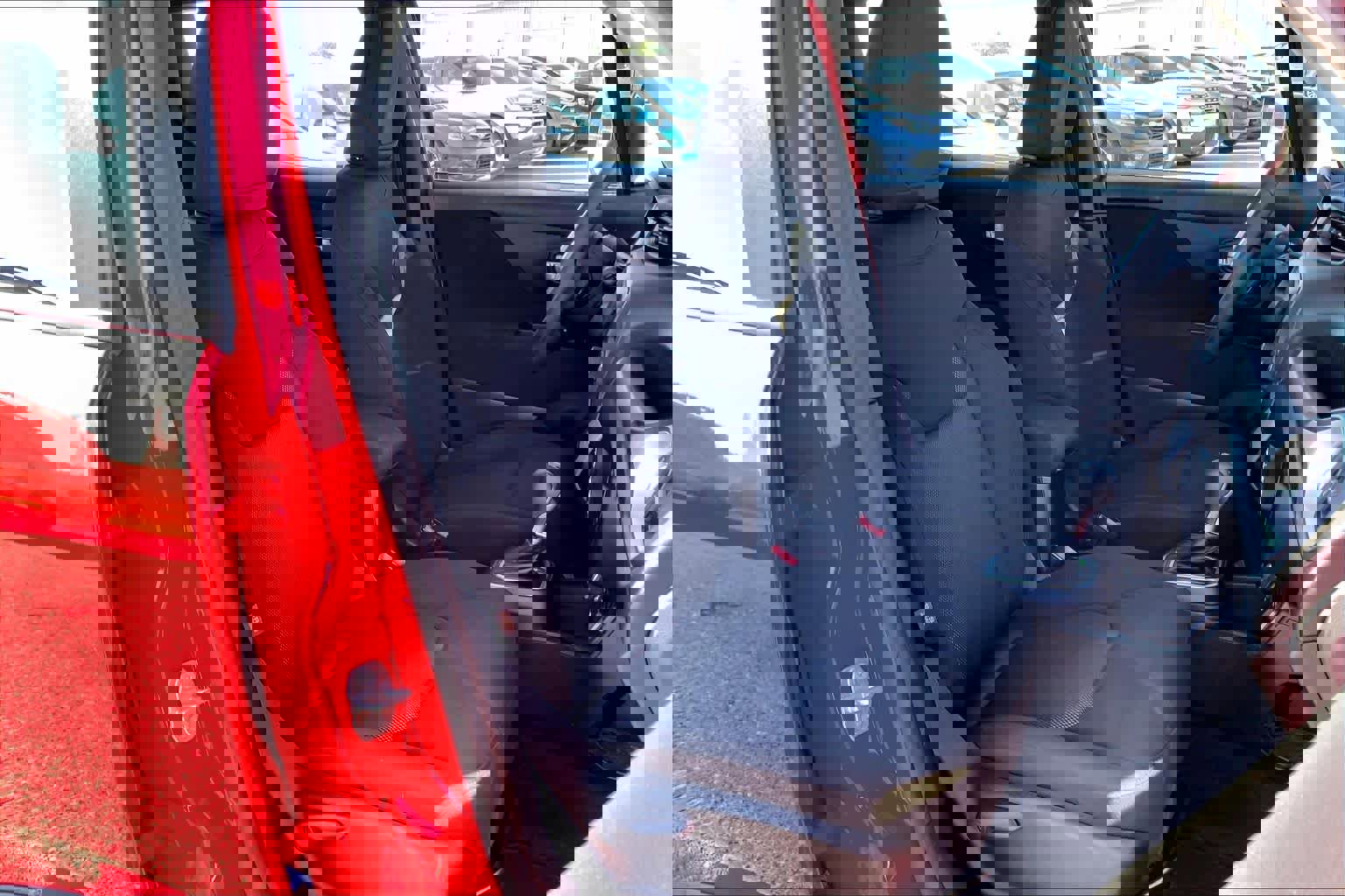 Used 2019 Jeep Renegade Sport image 10