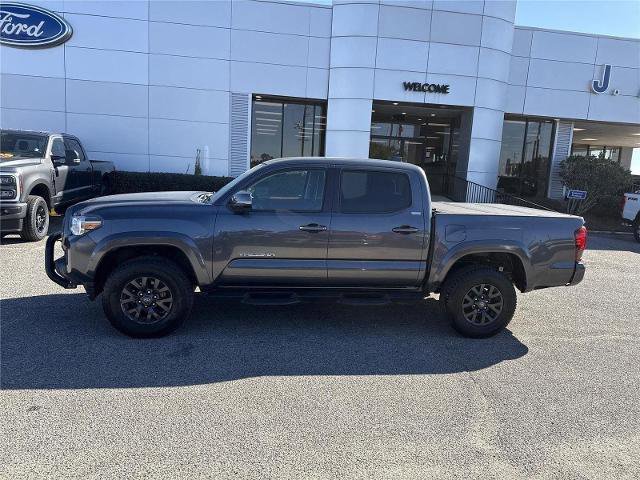 Used 2022 Toyota Tacoma SR5 image 3