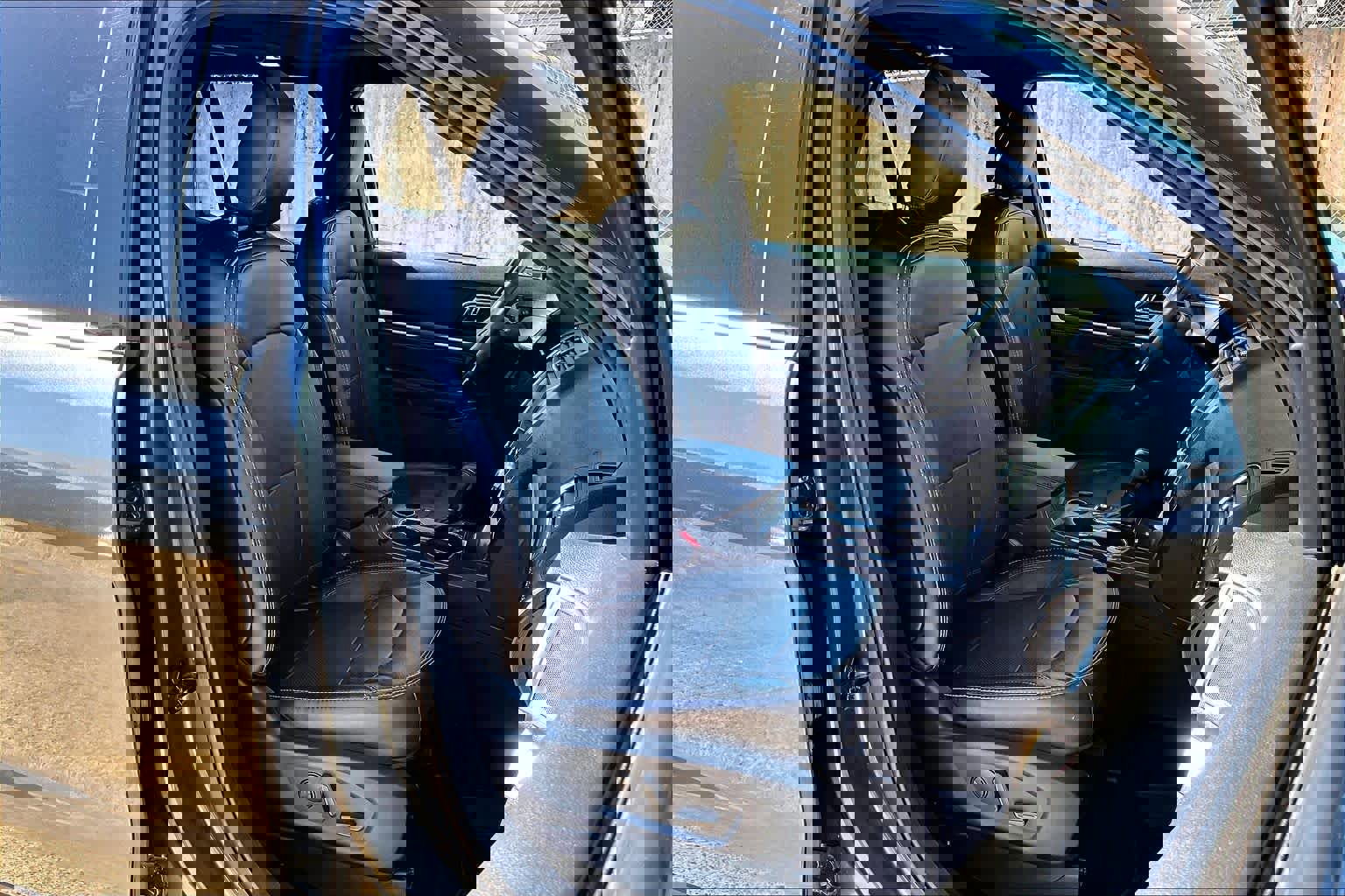 Certified 2019 Ford Explorer Limited w/ Class III Trailer Tow Package image 12