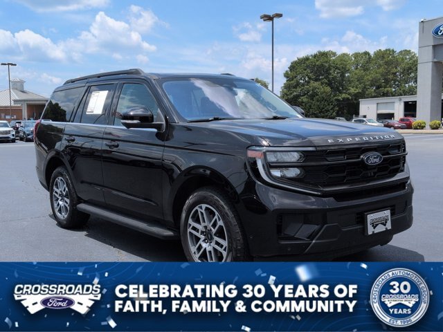 Certified 2025 Ford Expedition Active AWD/4WD image 1