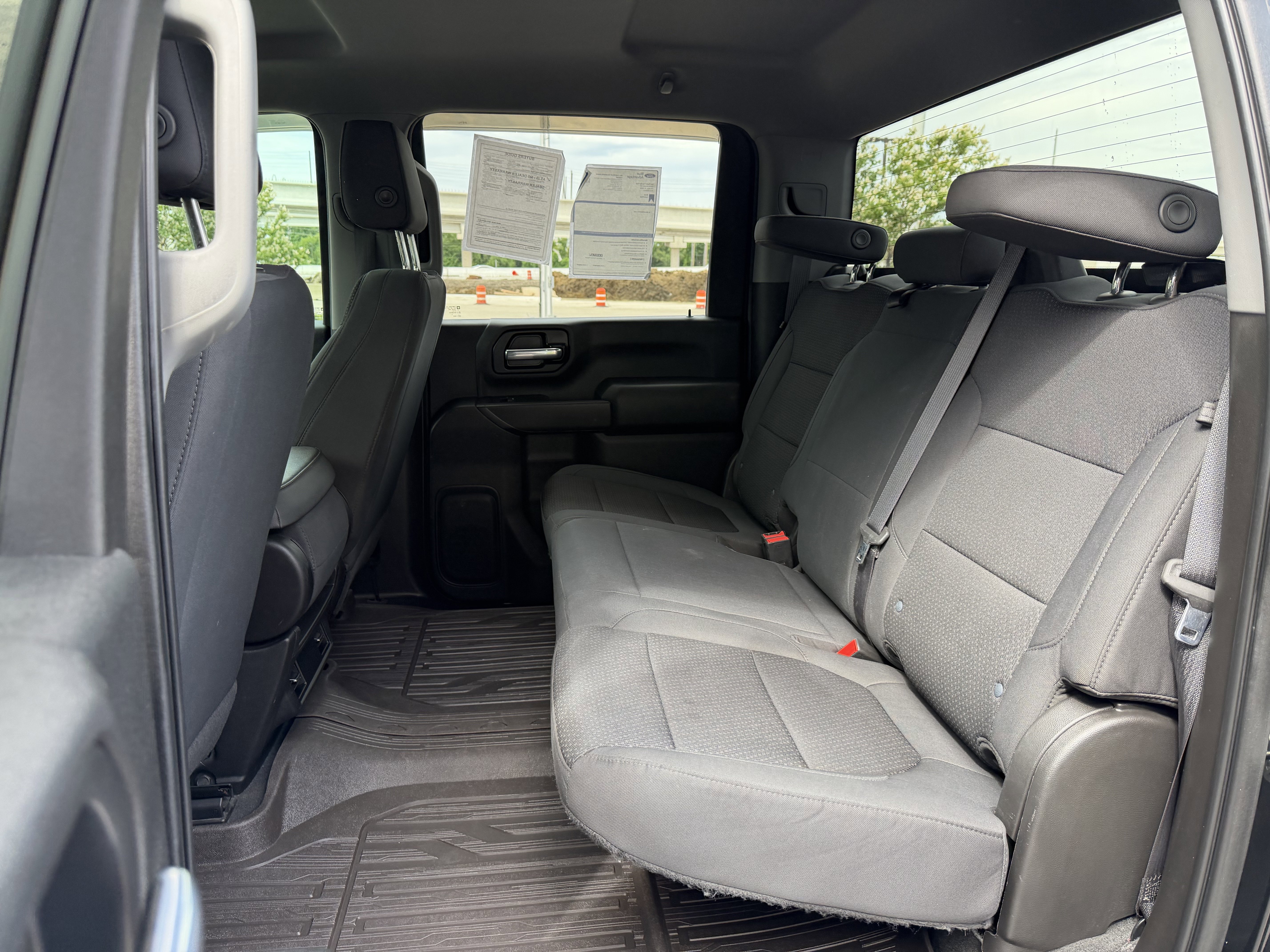 Used 2021 Chevrolet Silverado 2500 Custom w/ Custom Value Package AWD/4WD image 29