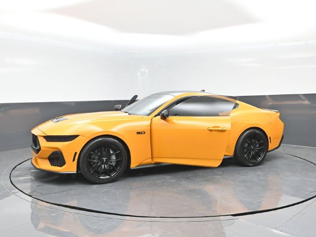Certified 2026 Ford Mustang GT w/ Mustang Nite Pony Package RWD image 27