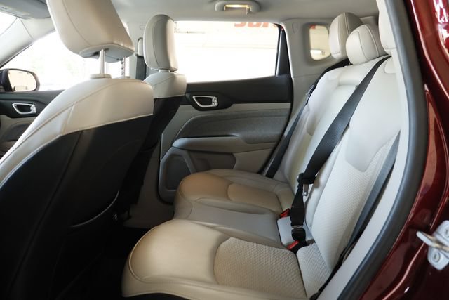 Used 2022 Jeep Compass Latitude FWD image 29