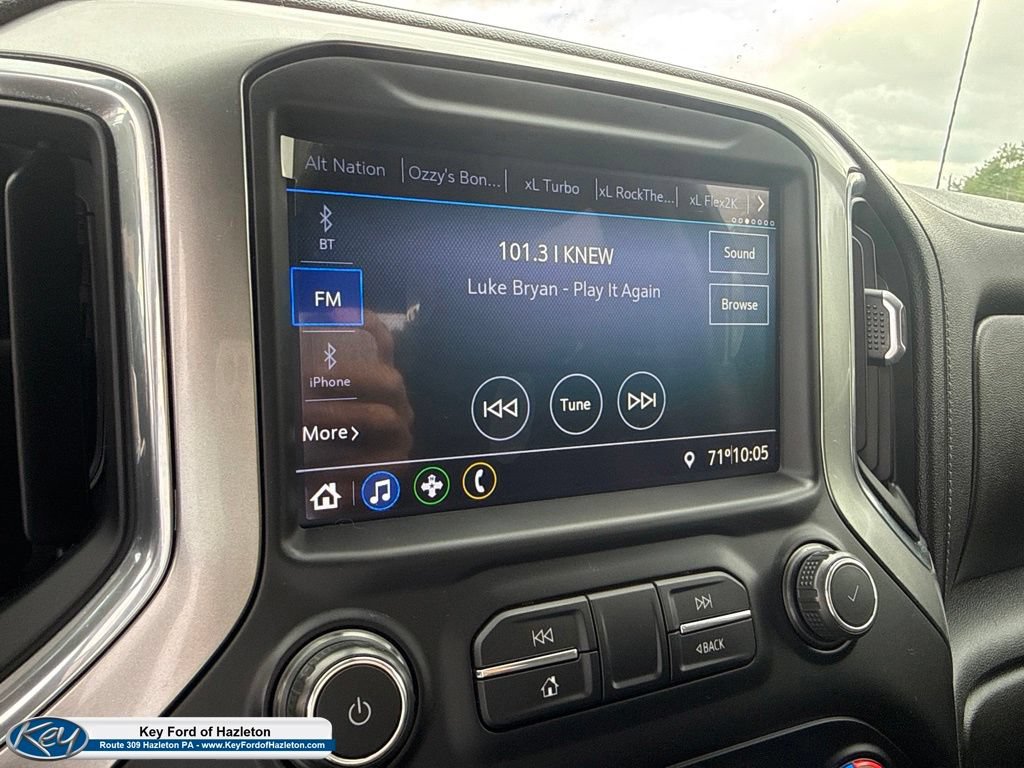 Used 2021 Chevrolet Silverado 1500 LT AWD/4WD image 29