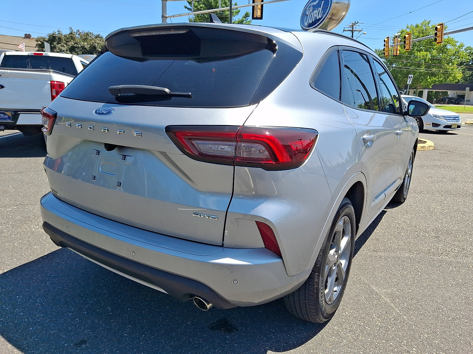 Certified 2023 Ford Escape ST-Line w/ Tech Pack #1 AWD/4WD image 10
