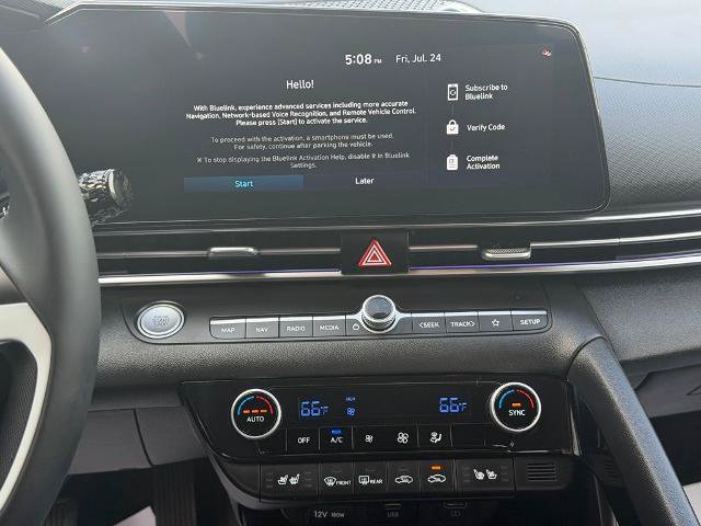Used 2023 Hyundai Elantra Limited FWD image 20