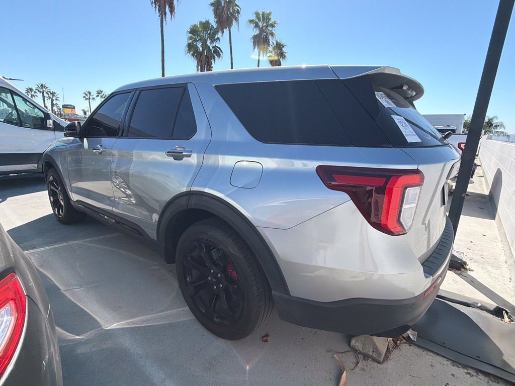 Certified 2022 Ford Explorer ST w/ Equipment Group 401A AWD/4WD image 5