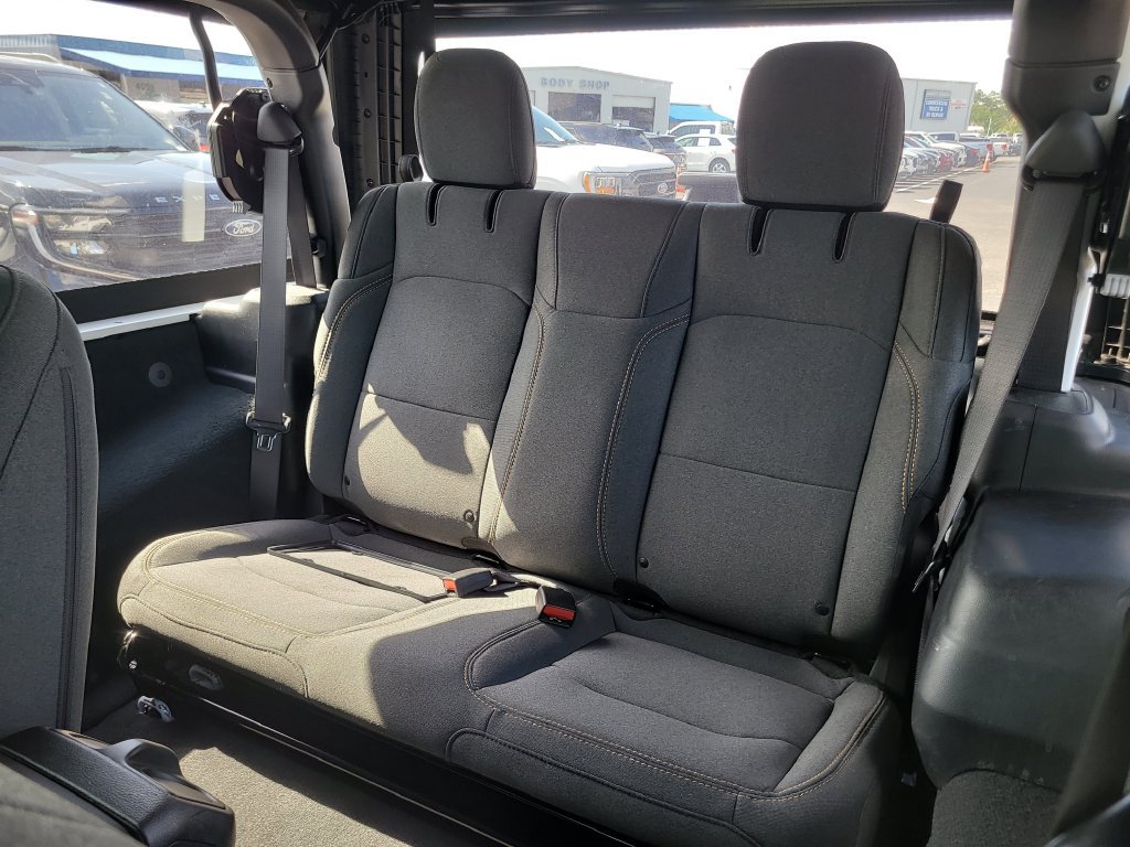 Used 2024 Jeep Wrangler Sport AWD/4WD image 12