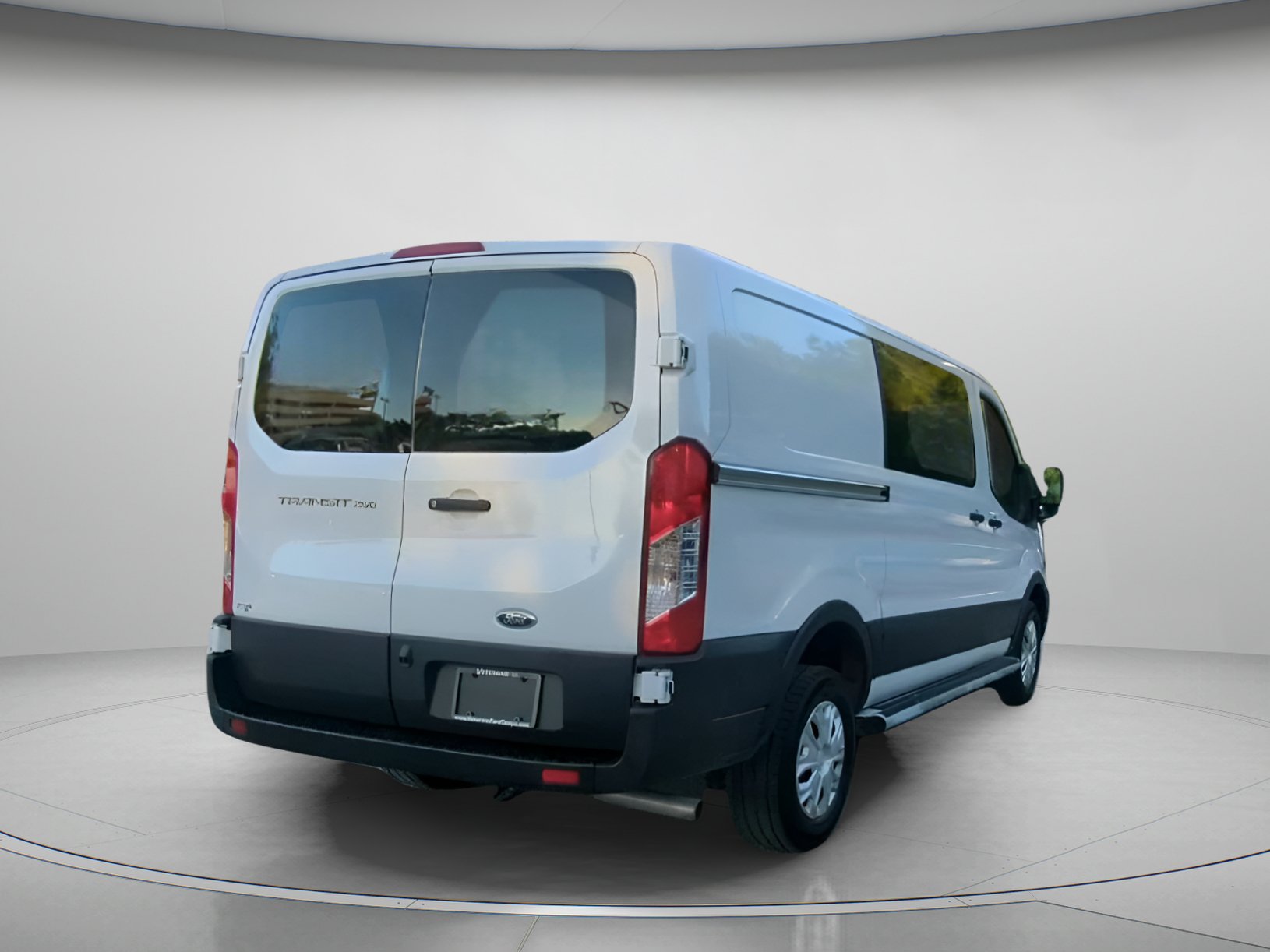 Certified 2025 Ford Transit 250 Low Roof w/ Exterior Upgrade Package RWD image 26