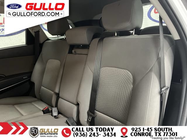Used 2019 Hyundai Santa Fe XL SE FWD image 13
