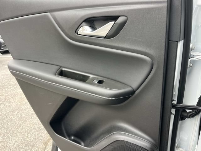 Used 2024 Chevrolet Blazer LT FWD image 23
