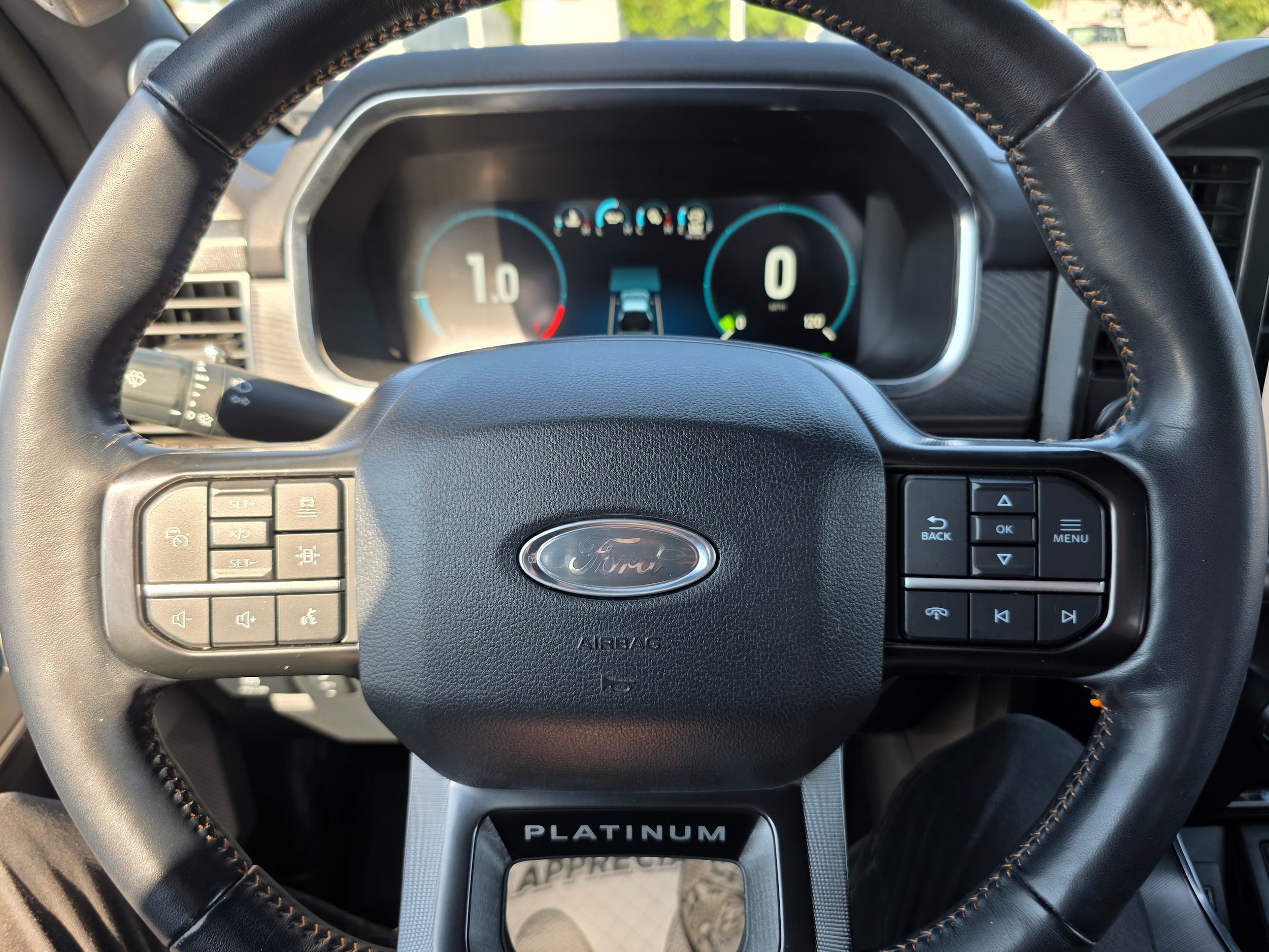 Certified 2023 Ford F150 Platinum w/ Equipment Group 701A High AWD/4WD image 15