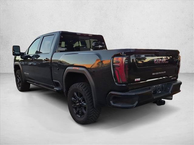 Used 2024 GMC Sierra 2500 AT4 w/ AT4 Premium Plus Package AWD/4WD image 7