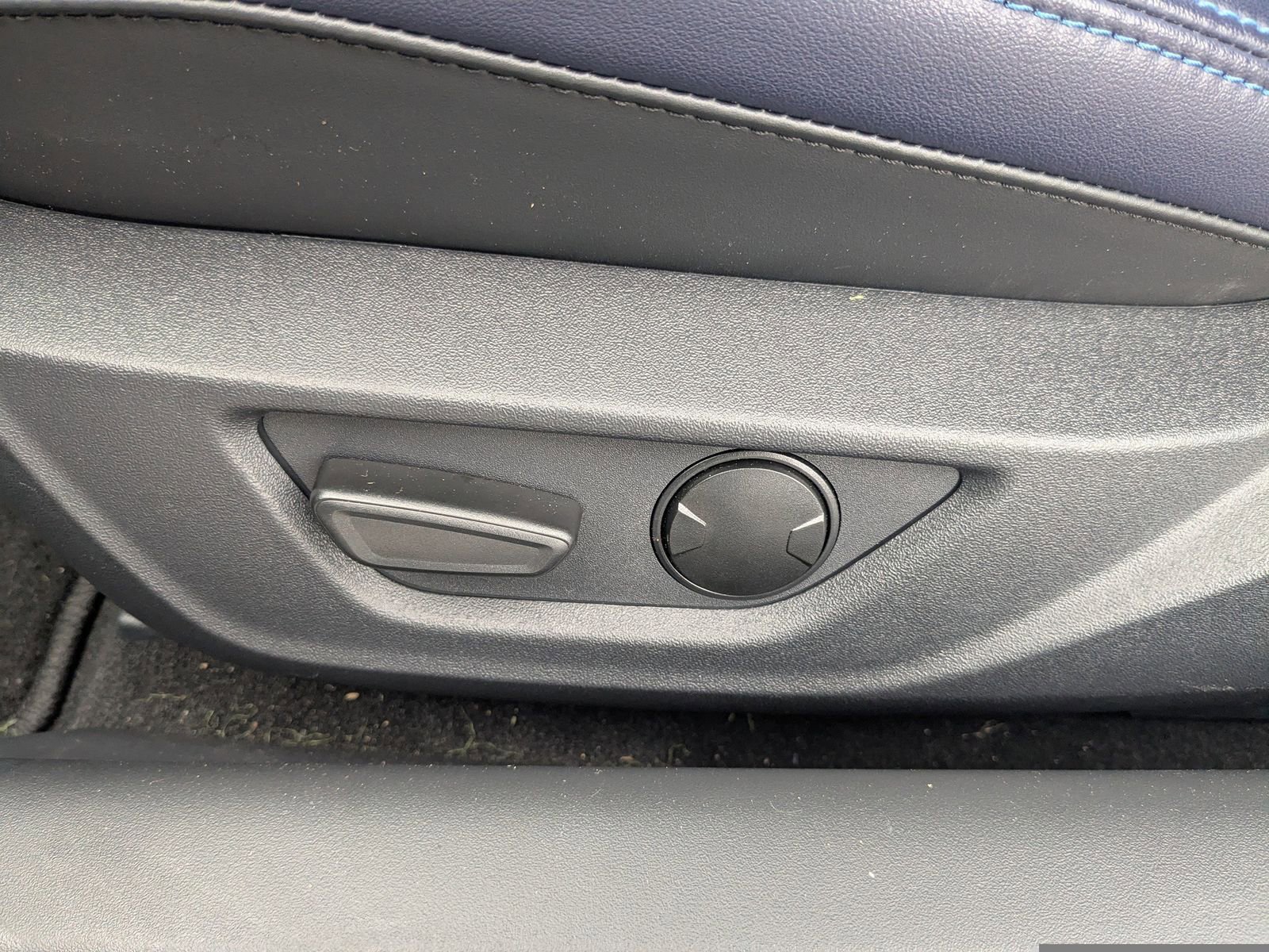 Certified 2025 Ford Mustang Dark Horse image 13