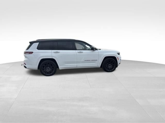 Used 2024 Jeep Grand Cherokee L Summit image 5