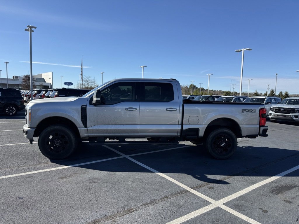 Certified 2023 Ford F250 Lariat w/ Black Appearance Package image 2
