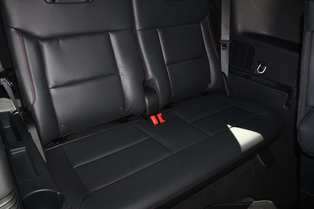 Certified 2026 Ford Explorer ST-Line w/ ST-Line Street Pack RWD image 26