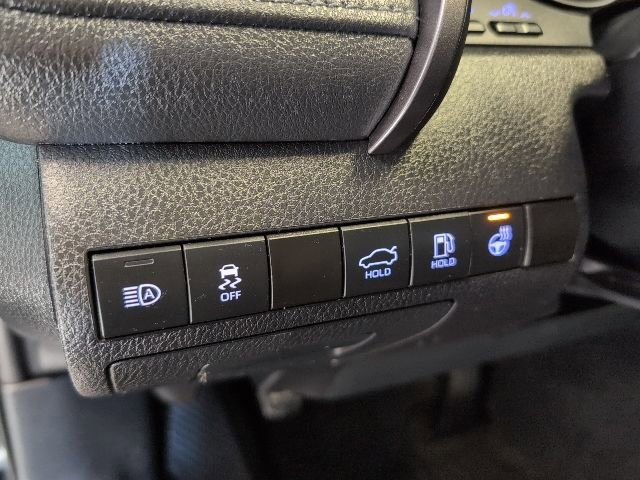 Used 2023 Toyota Camry SE FWD image 16