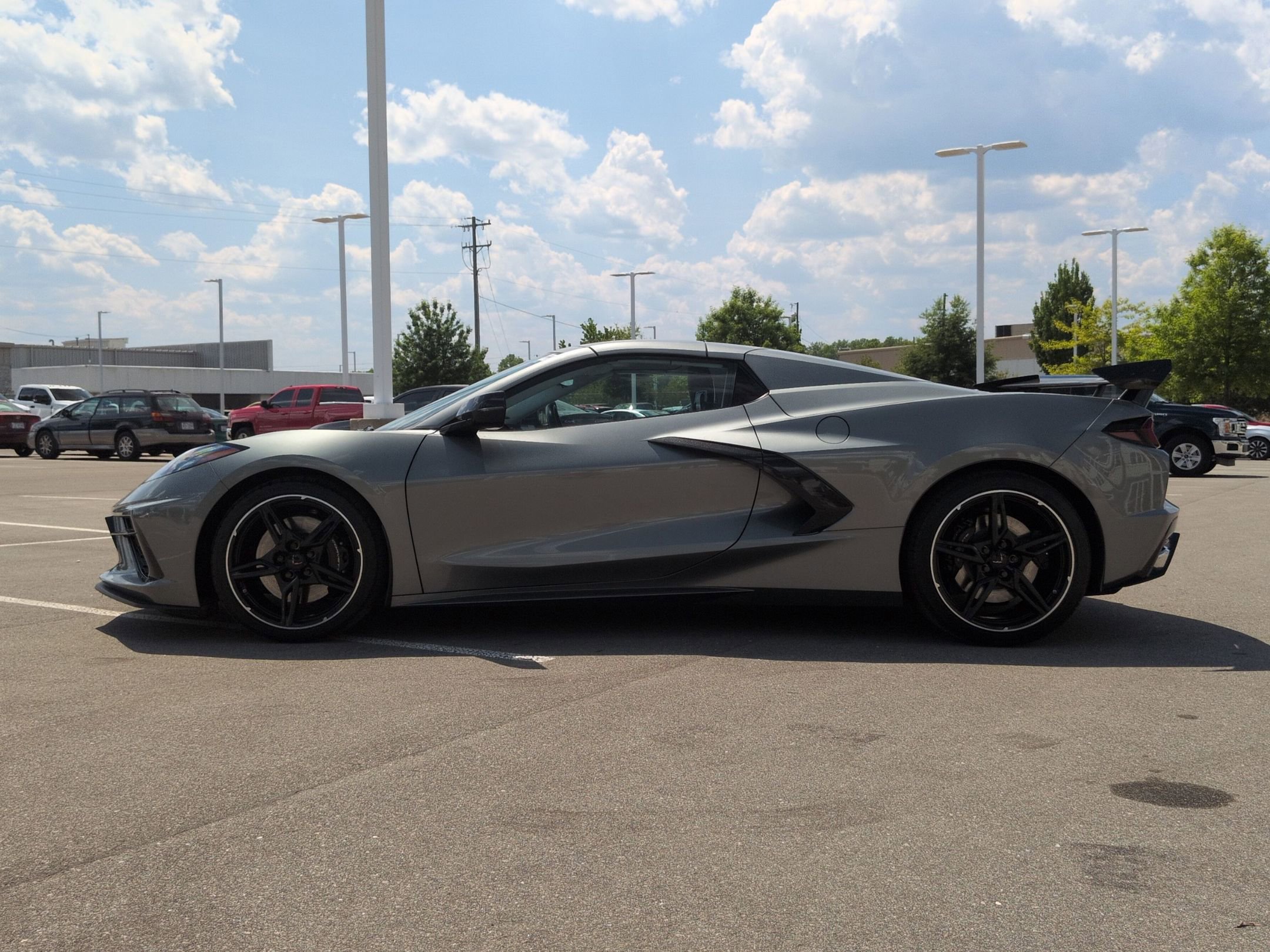 Used 2023 Chevrolet Corvette Stingray Premium Conv w/ Z51 Performance Package RWD image 7