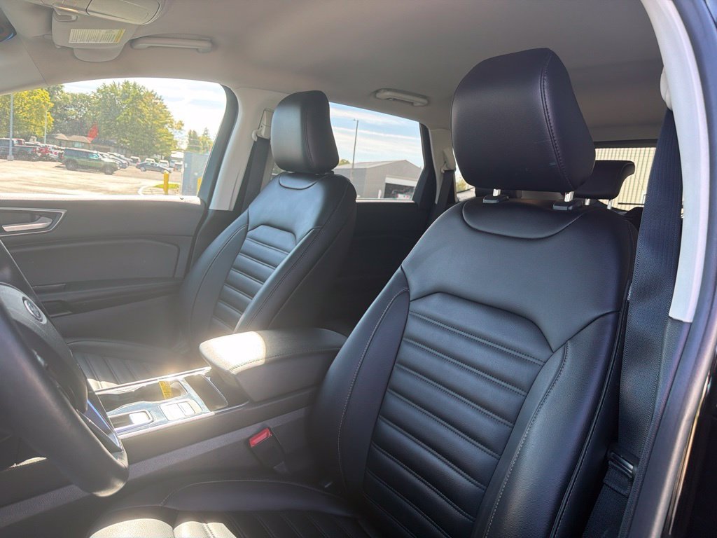Certified 2020 Ford Edge SEL w/ Convenience Package AWD/4WD image 13