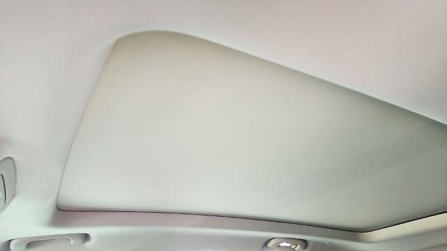 Used 2024 GMC Terrain Denali w/ Denali Premium Package image 12