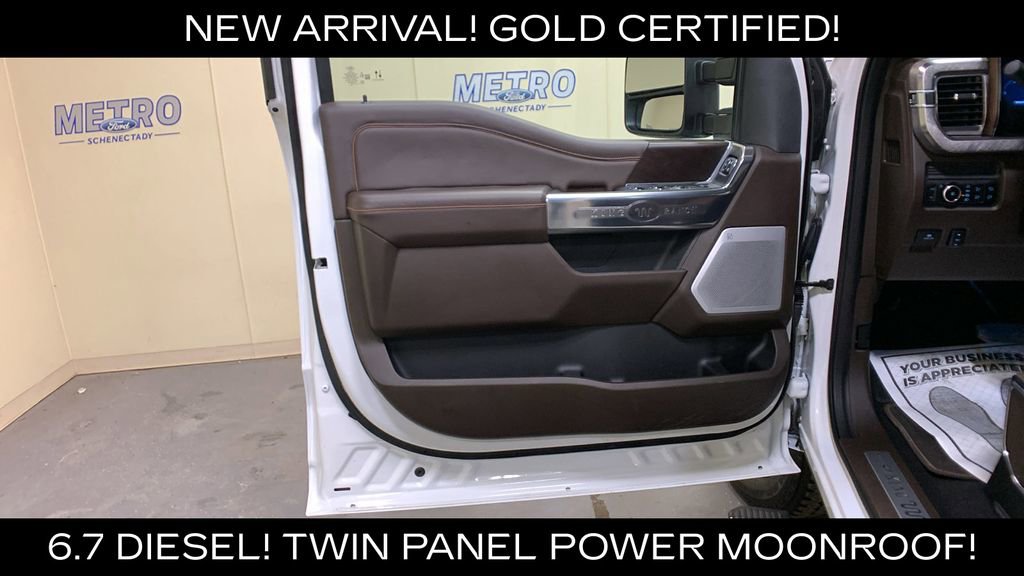 Certified 2025 Ford F250 King Ranch AWD/4WD image 32