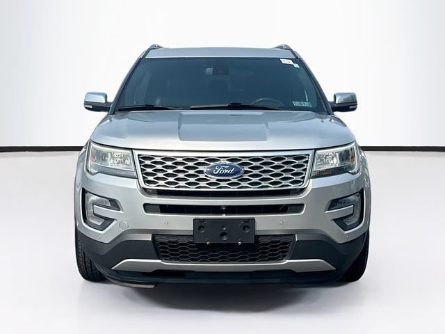 Certified 2017 Ford Explorer Platinum AWD/4WD image 2