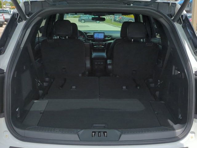 Certified 2023 Ford Explorer ST-Line w/ Class IV Trailer Tow Package RWD image 13