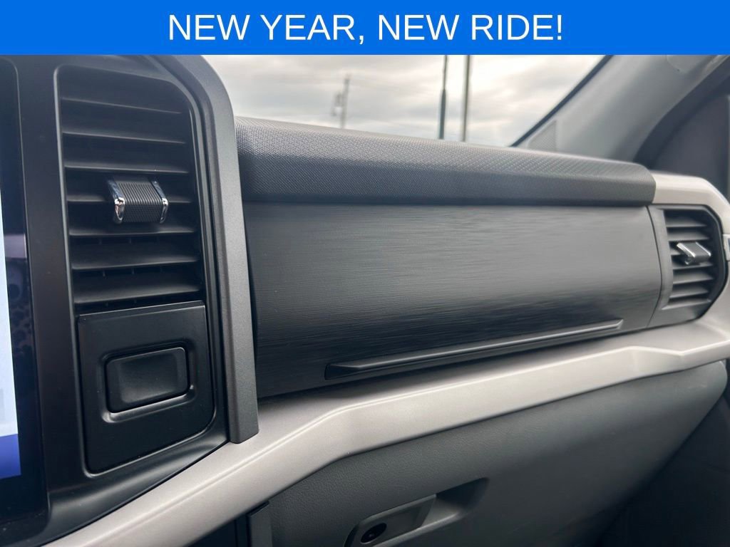 Certified 2022 Ford F150 XLT w/ Equipment Group 302A High image 31