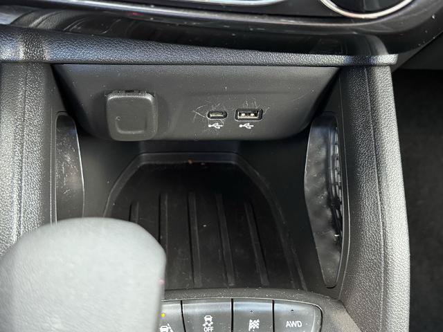 Used 2025 Chevrolet TrailBlazer LT AWD/4WD image 25