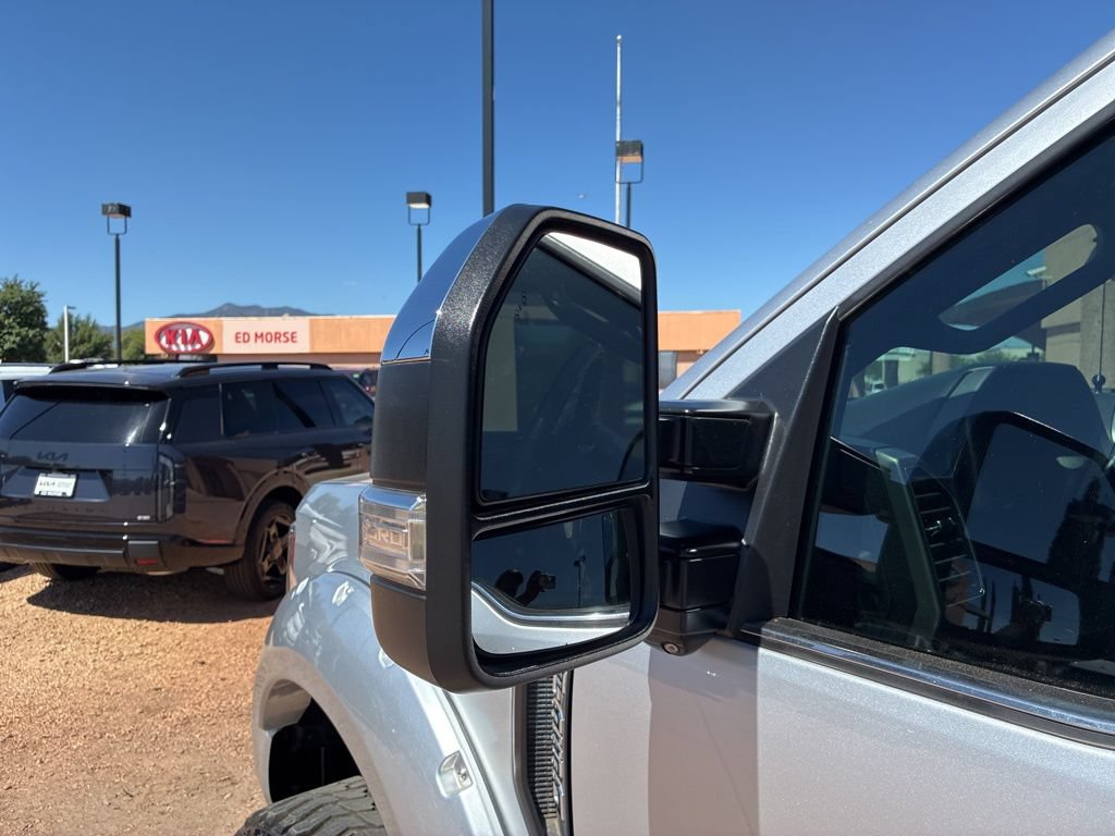 Certified 2019 Ford F250 Platinum w/ Platinum Ultimate Package AWD/4WD image 24
