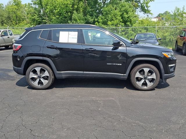 Used 2019 Jeep Compass Latitude w/ Popular Equipment Group AWD/4WD image 15