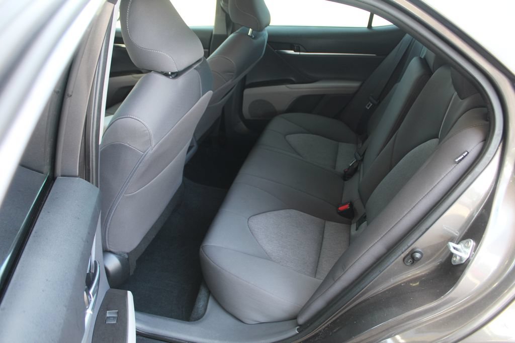 Used 2023 Toyota Camry LE FWD image 31