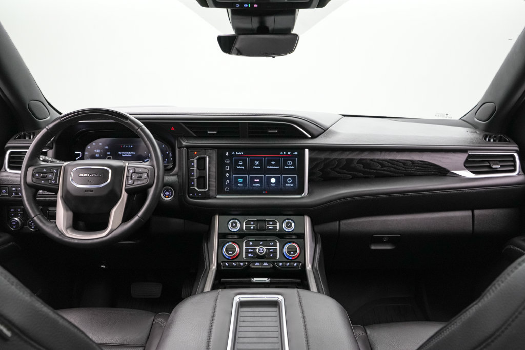 Used 2024 GMC Yukon Denali w/ Denali Reserve Package AWD/4WD image 17