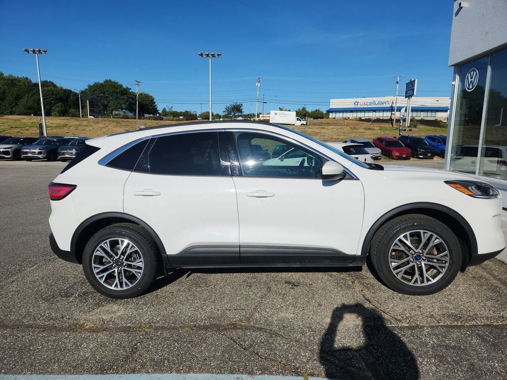 Certified 2022 Ford Escape SEL w/ Technology Package image 8
