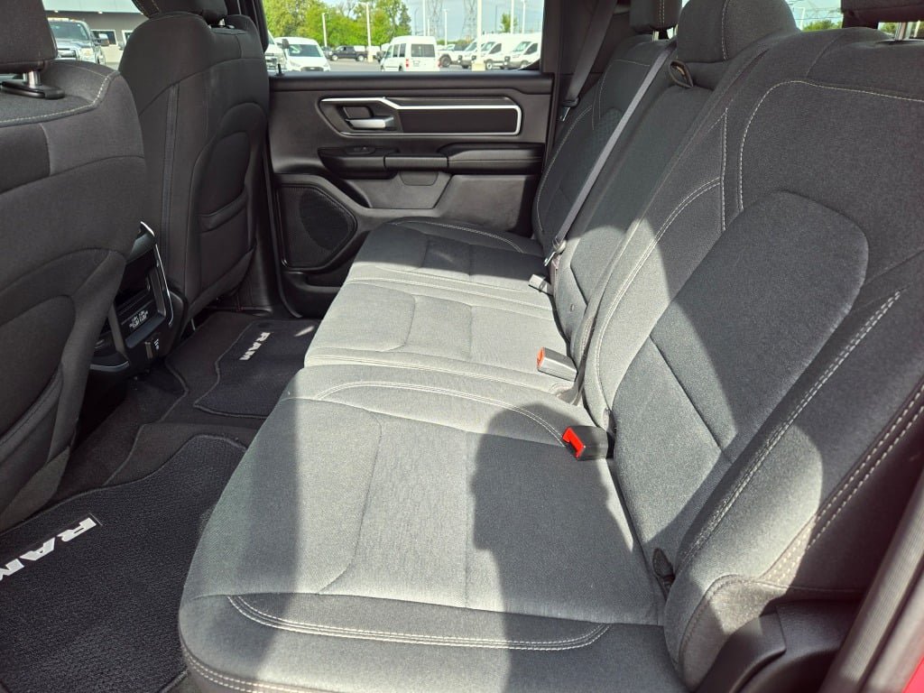 Used 2025 RAM 1500 Big Horn AWD/4WD image 17