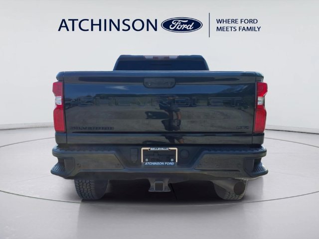 Used 2024 Chevrolet Silverado 2500 LTZ w/ LTZ Plus Package AWD/4WD image 6