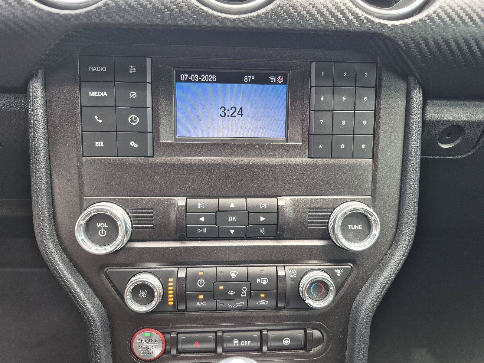 Certified 2019 Ford Mustang Coupe RWD image 4