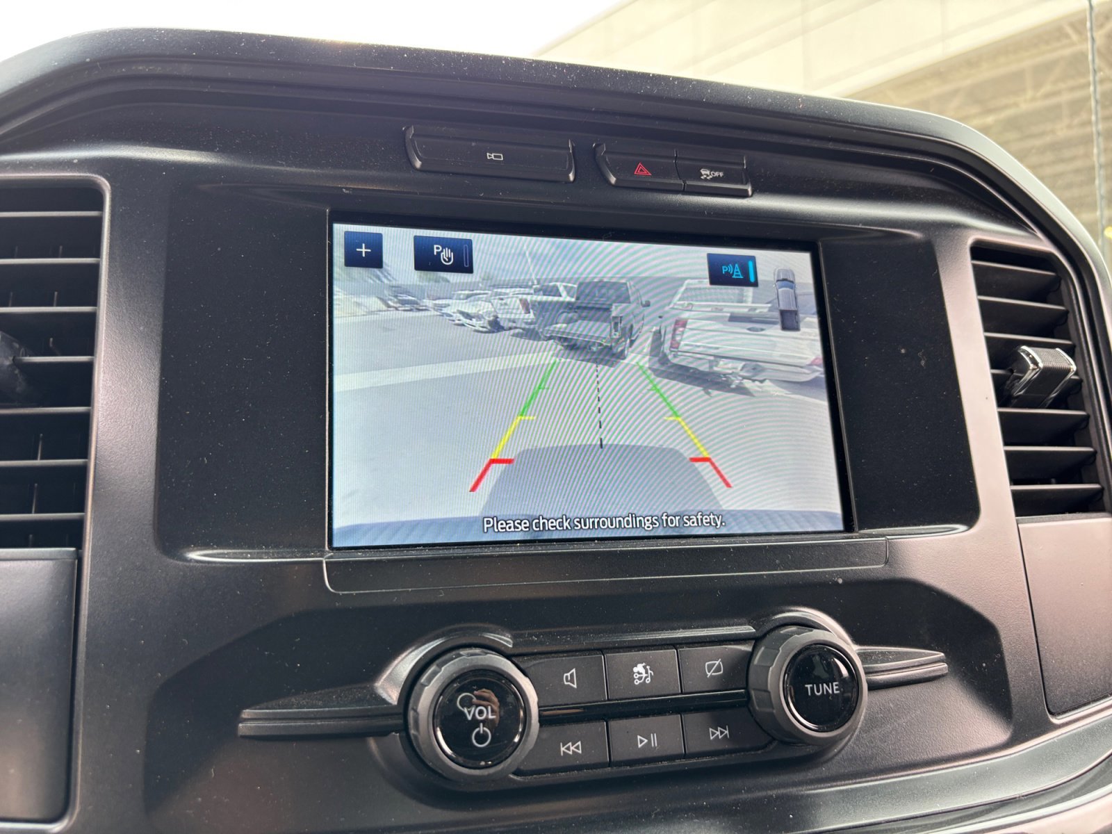 Certified 2022 Ford F150 XL w/ STX Appearance Package AWD/4WD image 27