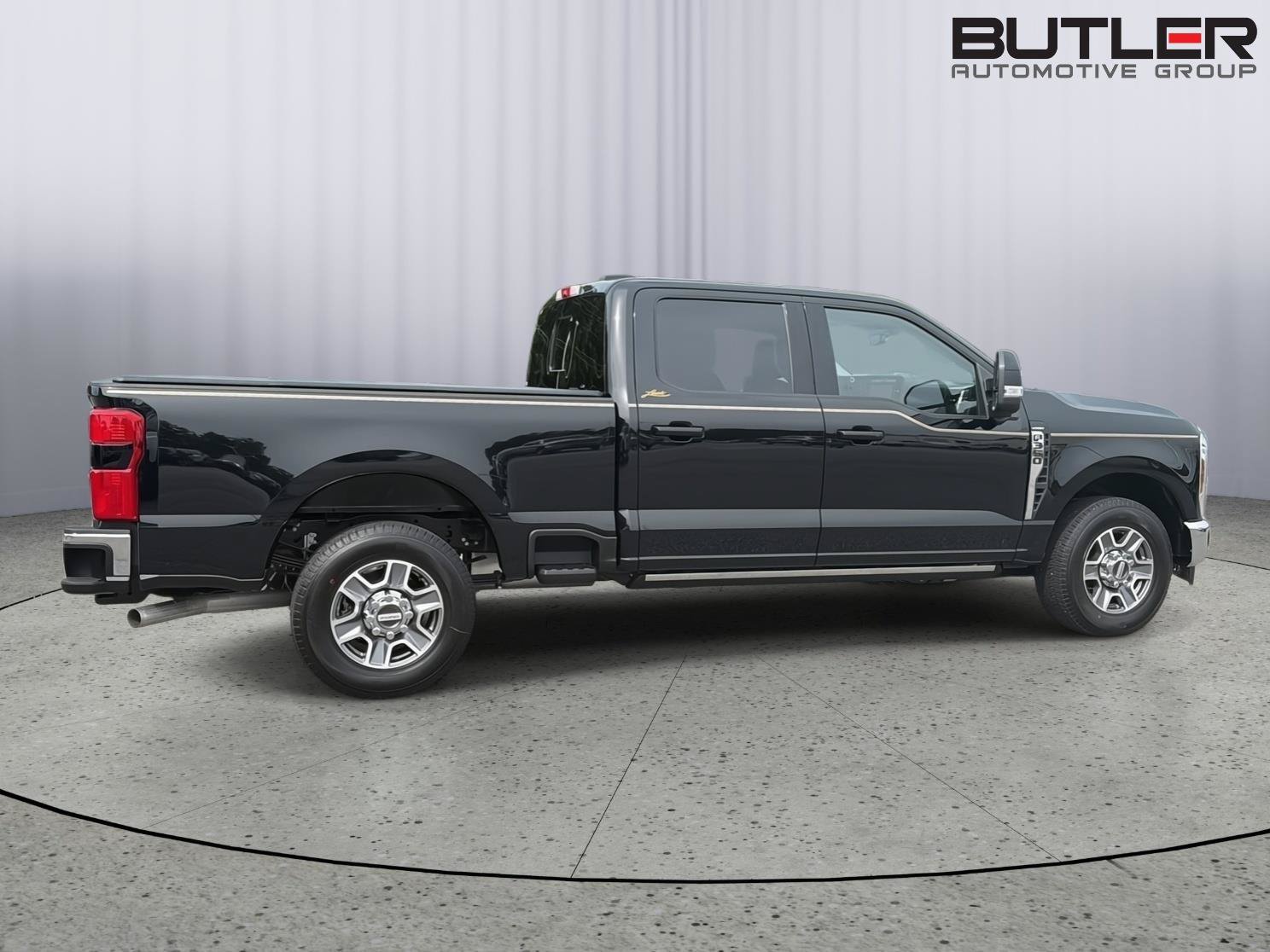 Certified 2026 Ford F350 Lariat RWD image 7