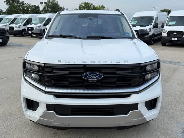Certified 2025 Ford Expedition Max Platinum AWD/4WD image 2