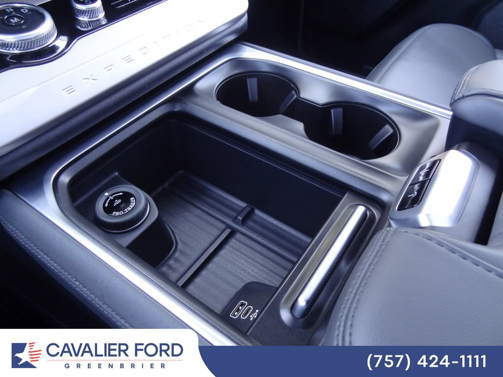 Certified 2026 Ford Expedition Active AWD/4WD image 45