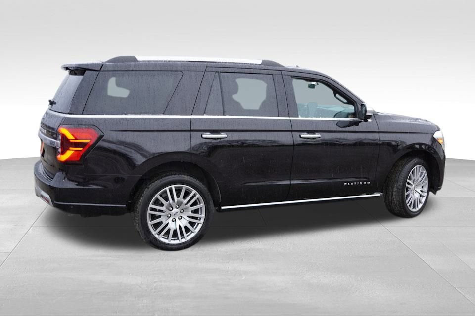 Certified 2024 Ford Expedition Platinum image 7