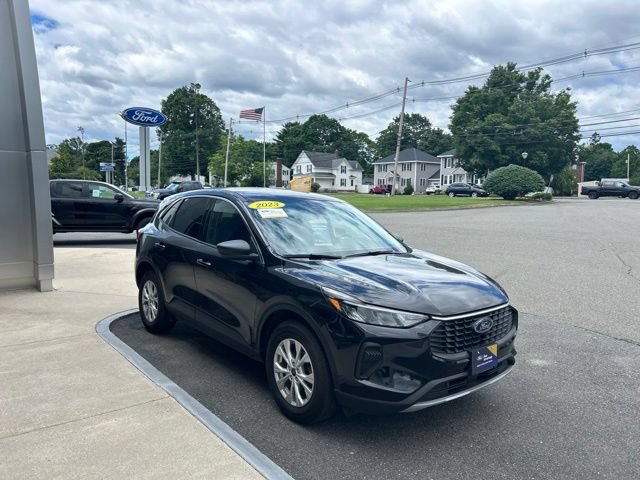 Certified 2023 Ford Escape Active AWD/4WD image 3