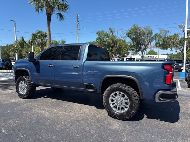 Used 2025 Chevrolet Silverado 2500 LTZ AWD/4WD image 8