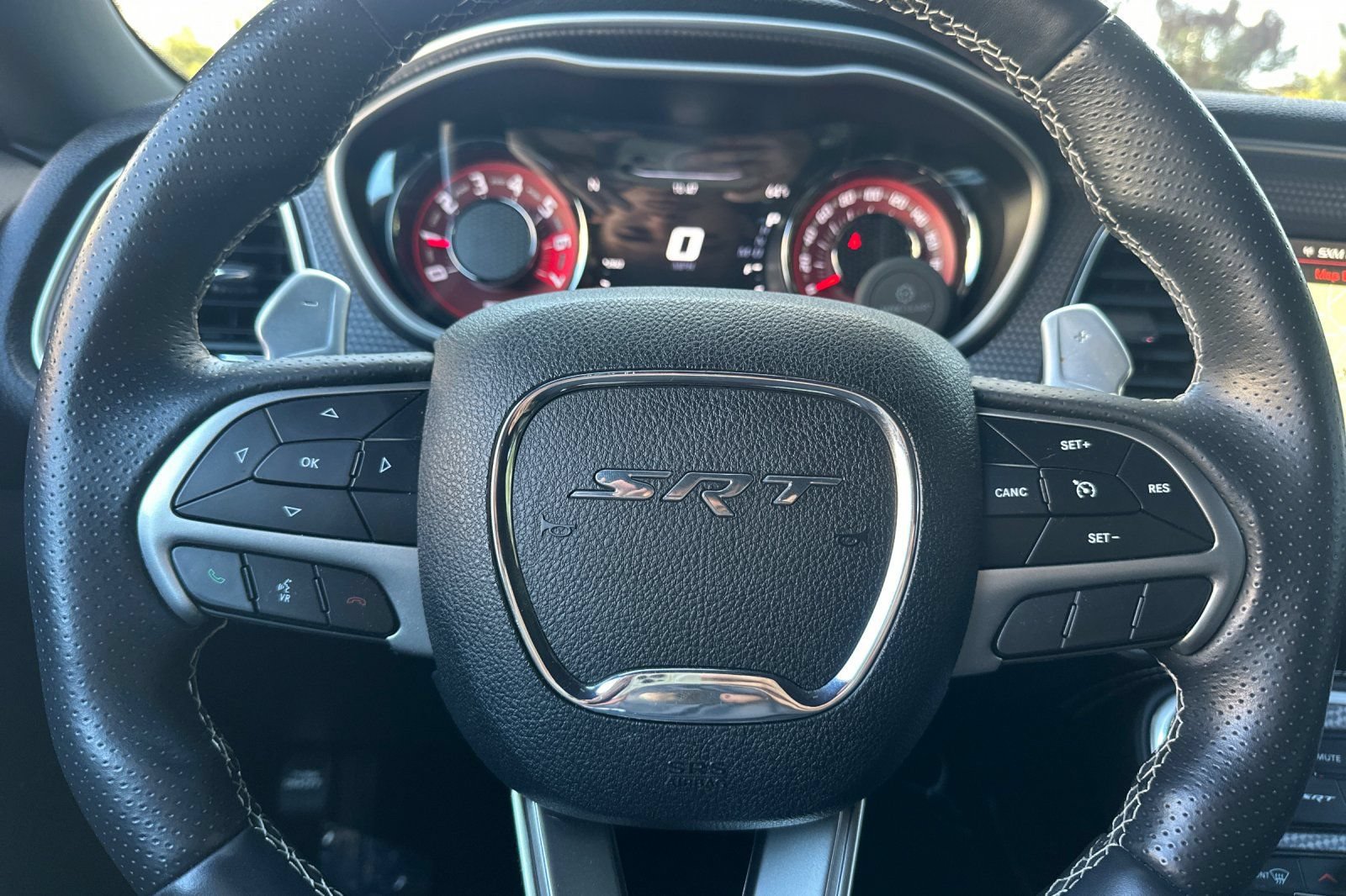 Used 2018 Dodge Challenger SRT Hellcat RWD image 34