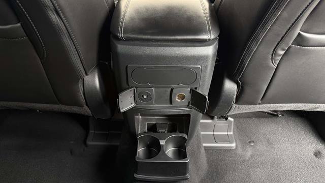 Certified 2023 Ford Explorer XLT w/ Equipment Group 202A AWD/4WD image 31