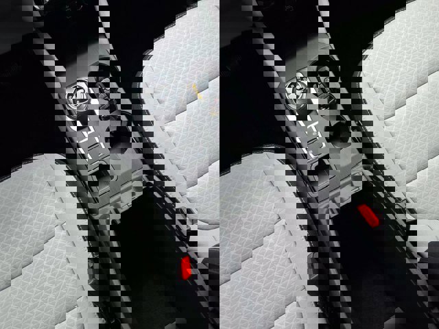 Certified 2024 Ford Escape Active w/ Tech Pack #1 image 17