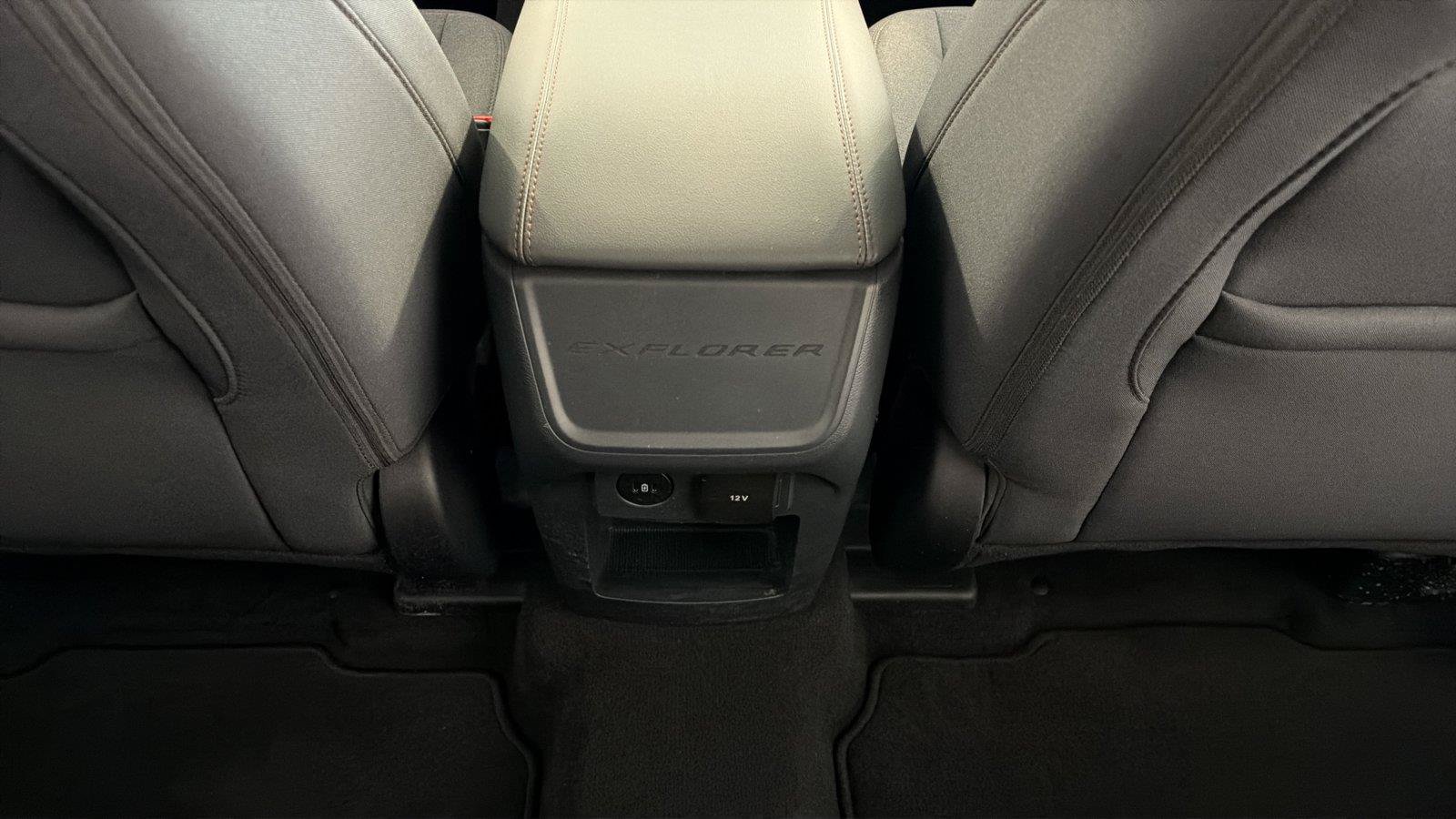 Certified 2025 Ford Explorer Active RWD image 24