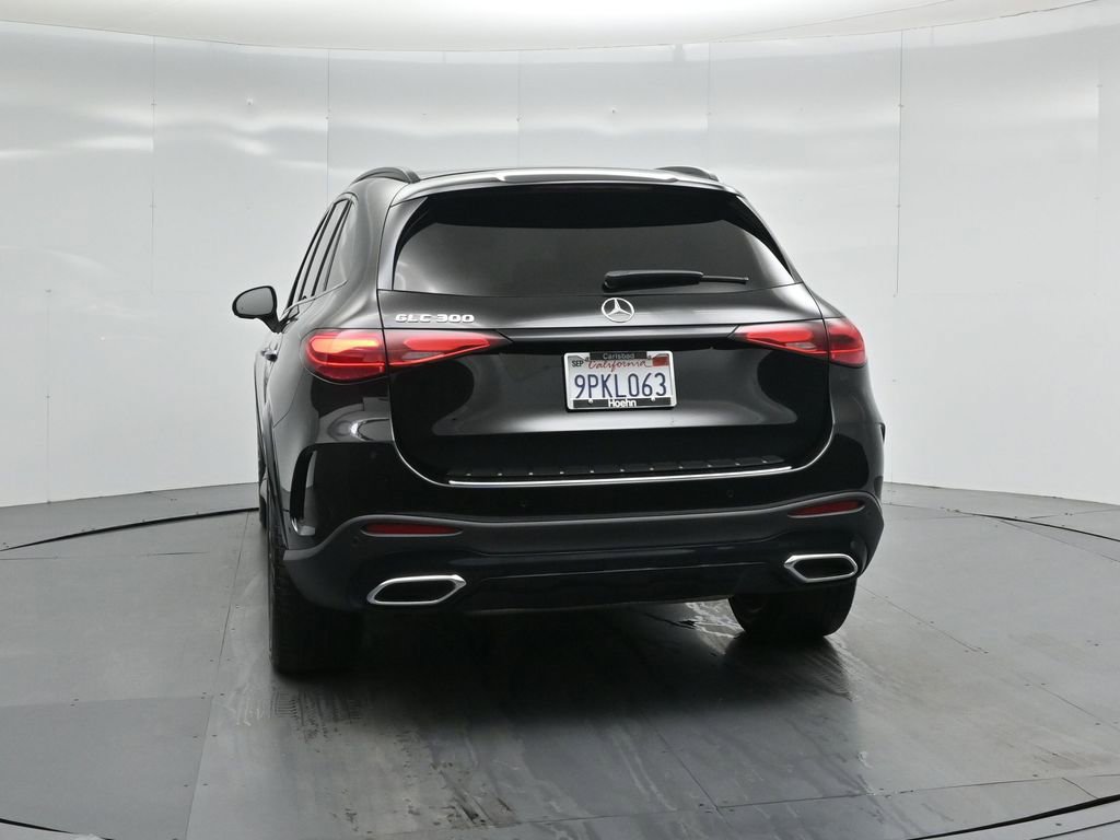 Used 2025 Mercedes-Benz GLC 300 image 31